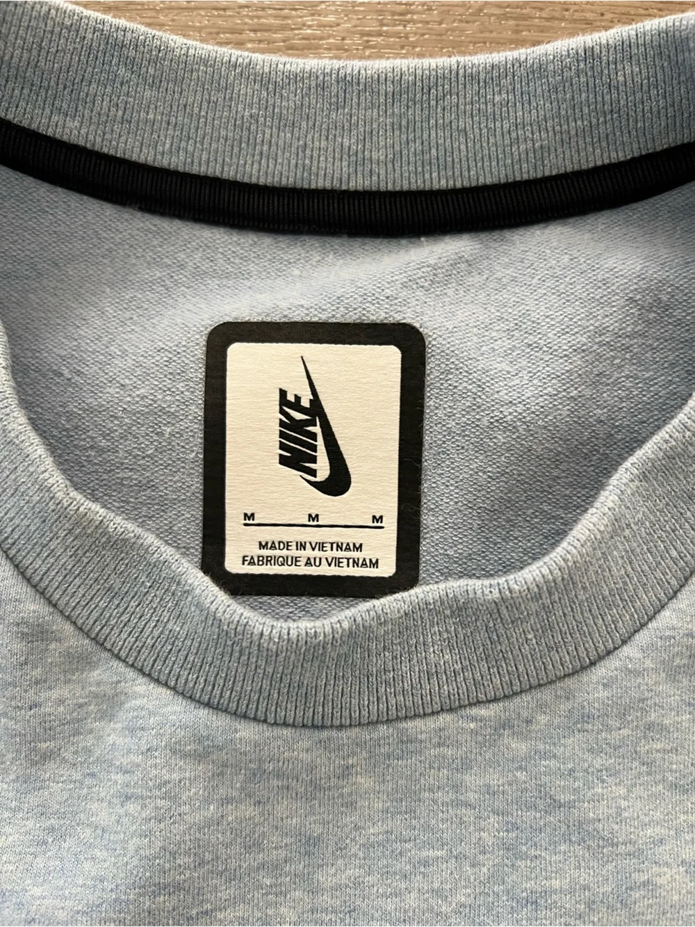 Nike Lab Women's Essentials Fleece Crew Sweatshirt (Blue) Medium